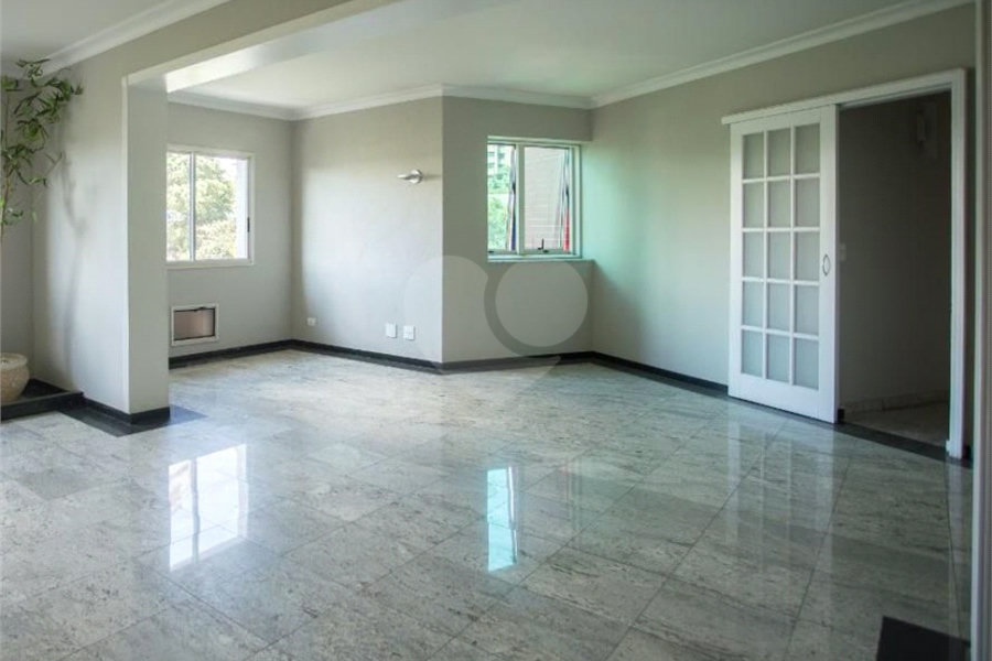 Apartamento à venda com 3 quartos, sendo 1 suíte, em Santana, São Paulo, SP