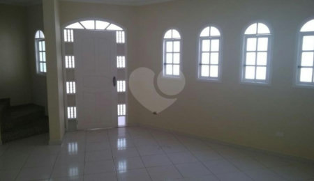 Casa à venda com 3 quartos, sendo 1 suíte,  no condomínio São Marcos, São Paulo - SP