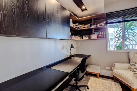 Apartamento à venda com 4 quartos, sendo 3 suítes, em Vila Romana, São Paulo, SP