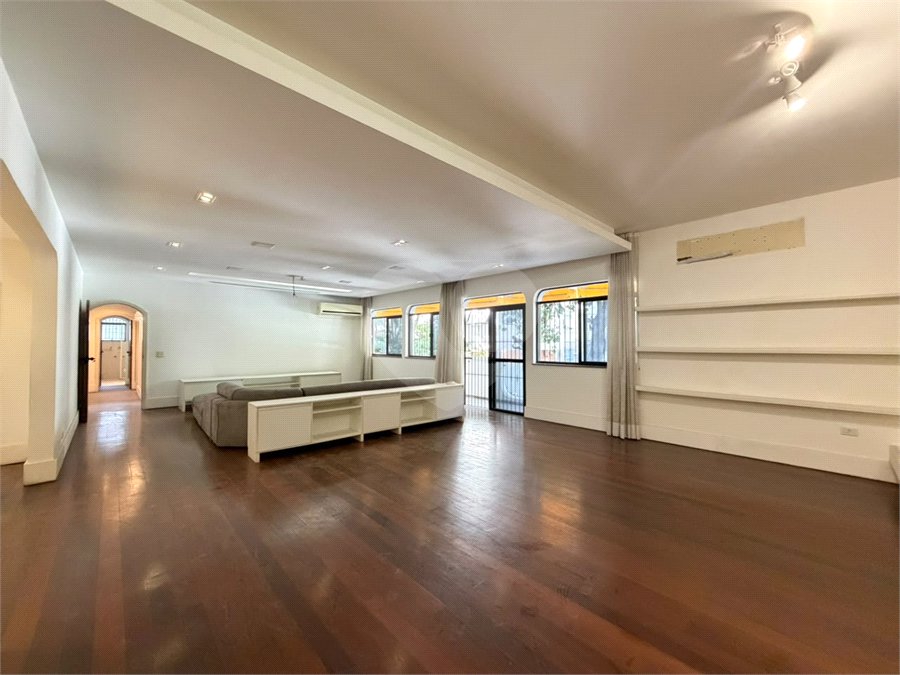 Apartamento à venda com 5 quartos, sendo 3 suítes, em Tijuca, Rio de Janeiro, RJ