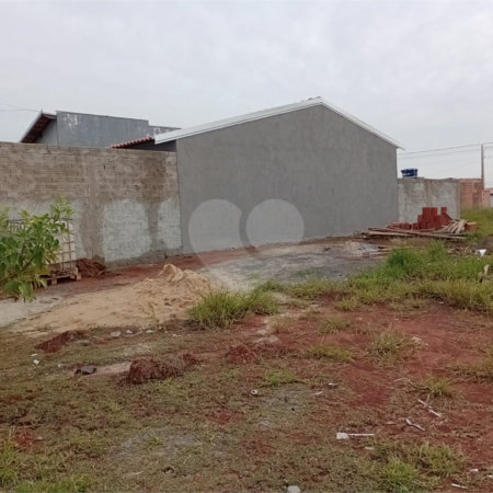 Terreno à venda com 2 quartos em Parque Itapê, Itapetininga, SP