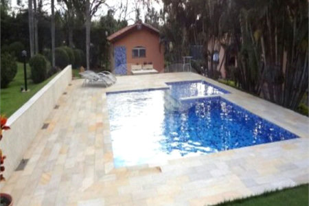 Casa à venda com 4 quartos, sendo 2 suítes,  no condomínio Acmti - Colinas do Mosteiro, Terras de Itaici e Recanto dos Pássaros, Indaiatuba - SP