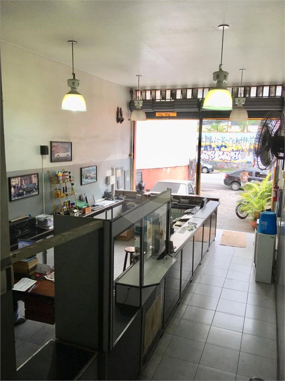 Prédio à venda em Vila Mariana, São Paulo, SP