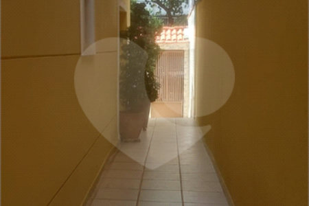 Casa à venda com 3 quartos, sendo 1 suíte,  em Vila Augusta, Guarulhos, SP
