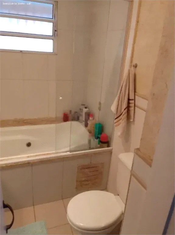 Sobrado à venda com 3 quartos, sendo 1 suíte, em Jaguaré, São Paulo, SP