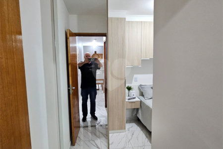 Apartamento à venda com 2 quartos em Vila Nivi, São Paulo, SP