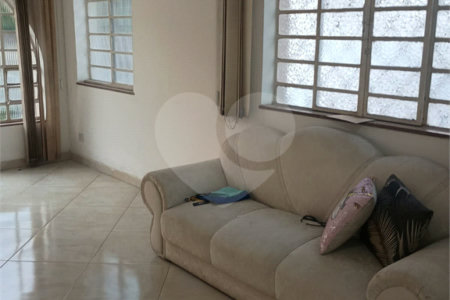 Casa à venda com 4 quartos, sendo 1 suíte, em Vila Cordeiro, São Paulo, SP