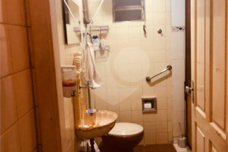 Sobrado à venda com 4 quartos, sendo 1 suíte, em Perdizes, São Paulo, SP