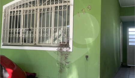 Sobrado à venda com 3 suítes em Jardim Ester Yolanda, São Paulo, SP