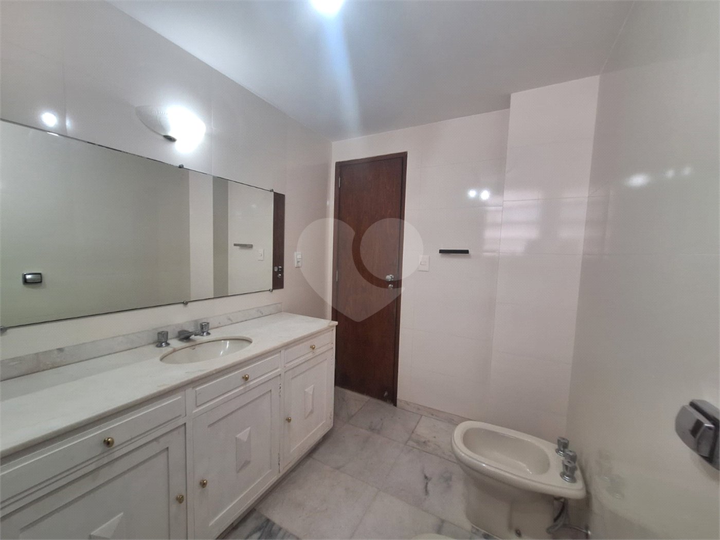 Apartamento à venda com 3 quartos, sendo 1 suíte, em Tijuca, Rio de Janeiro, RJ