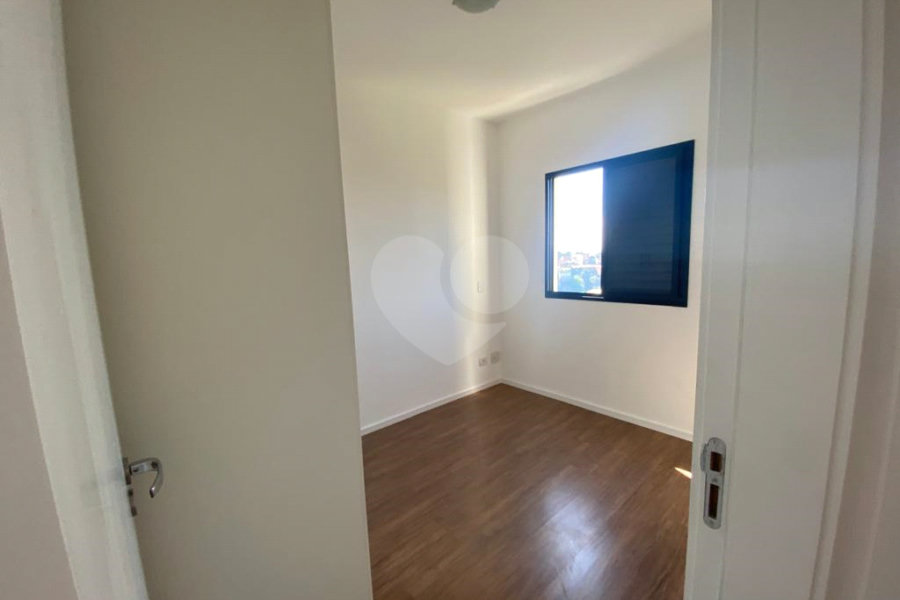 Apartamento à venda ou para alugar com 2 quartos, sendo 1 suíte, em Condomínio Granja Viana Ii, Cotia, SP