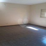 Sobrado à venda com 6 quartos, sendo 1 suíte,  em Jardim Las Vegas, Guarulhos, SP
