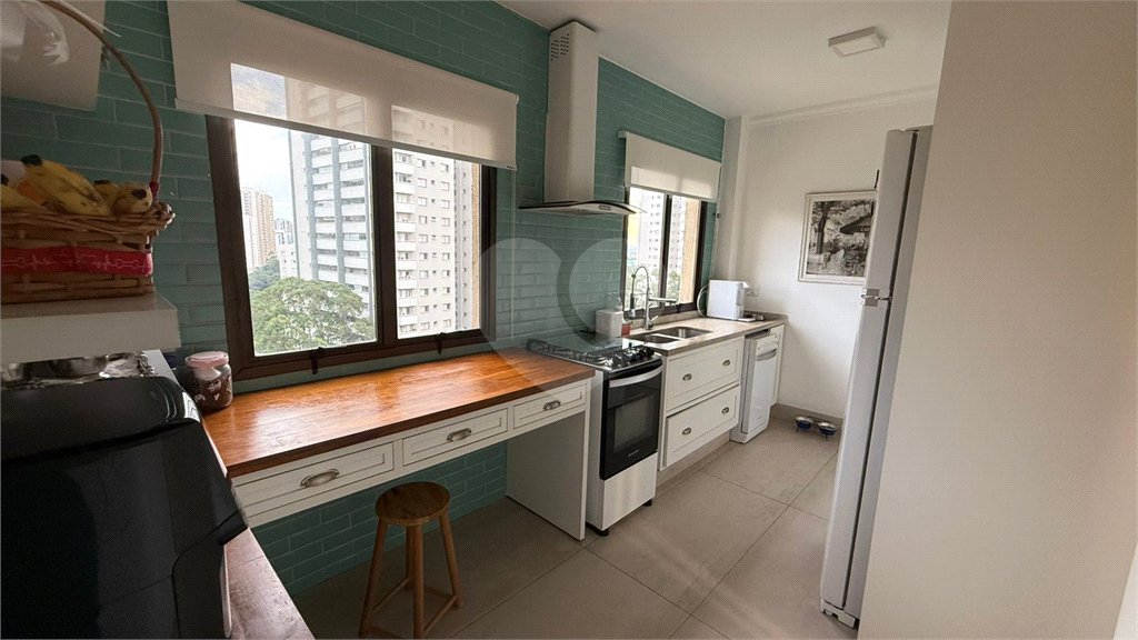 Apartamento à venda com 3 quartos, sendo 1 suíte, em Vila Suzana, São Paulo, SP