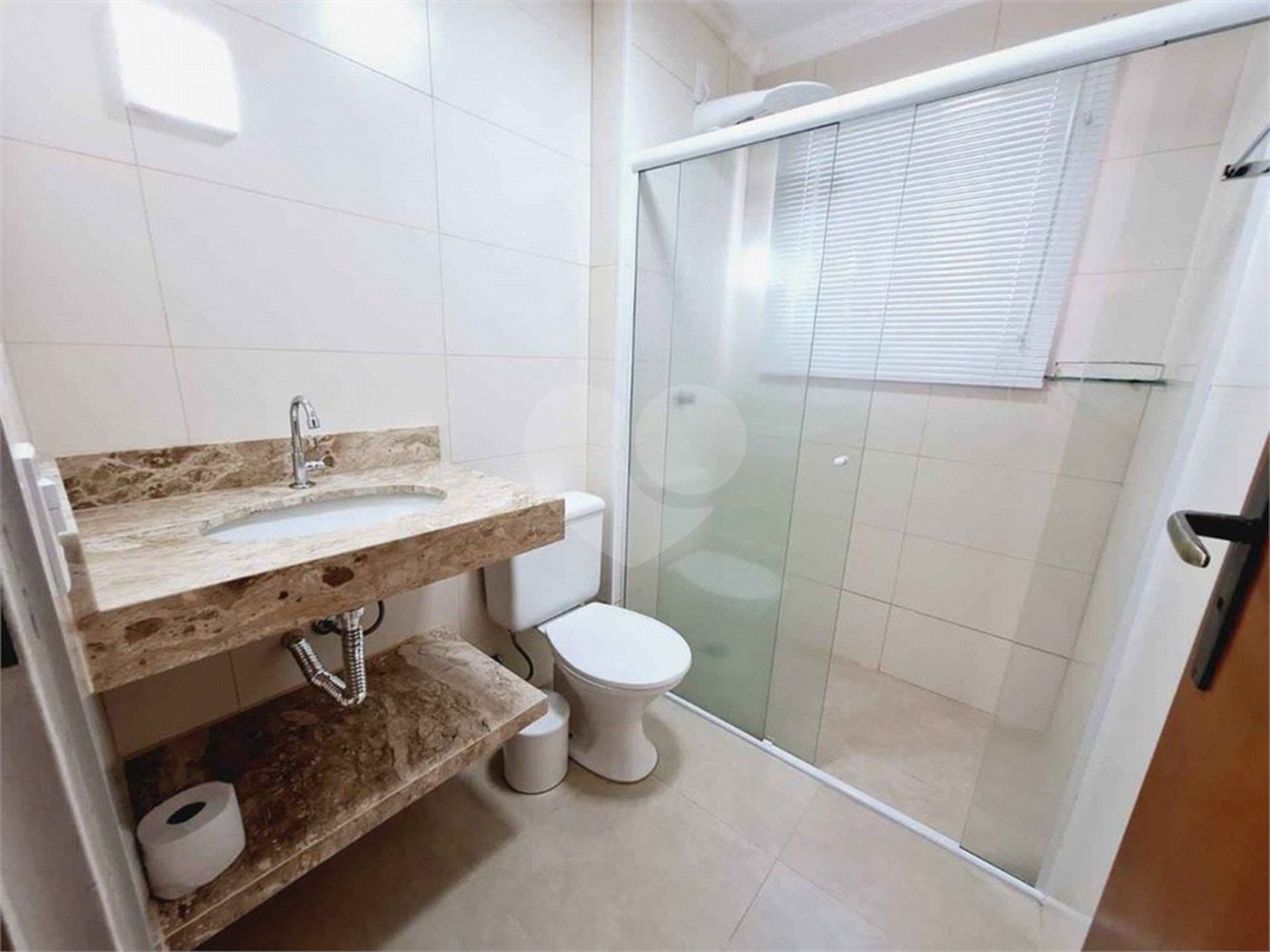 Apartamento padrão para venda no Condomínio Residencial Mazo