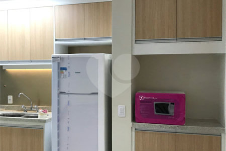 Apartamento à venda com 1 quarto em Empresarial 18 do Forte, Barueri, SP