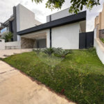 Casa à venda com 3 quartos, sendo 1 suíte,  no condomínio Cyrela Landscape Esplanada, Votorantim - SP