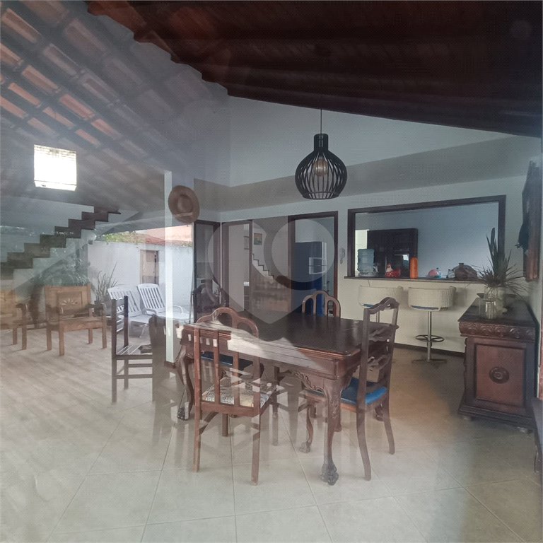 Casa à venda com 3 quartos, sendo 2 suítes,  em São José, Armação dos Búzios, RJ