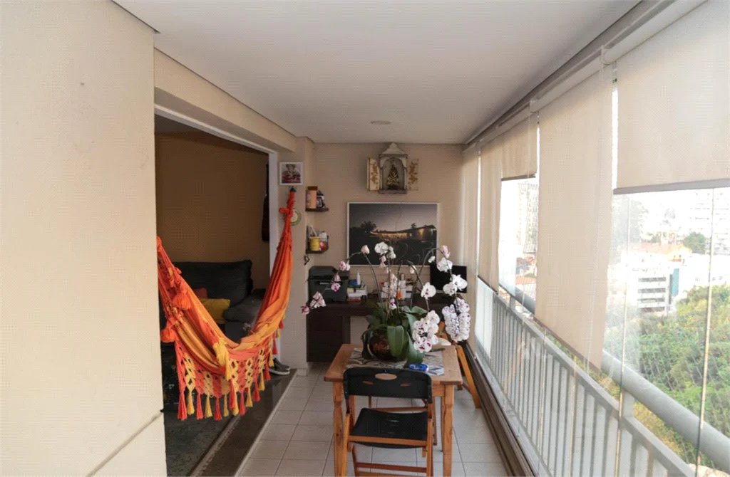 Apartamento à venda com 4 quartos, sendo 2 suítes, em Lar São Paulo, São Paulo, SP