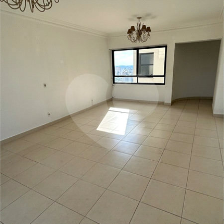 Apartamento à venda com 3 quartos, sendo 1 suíte, no Centro, Jundiaí, SP