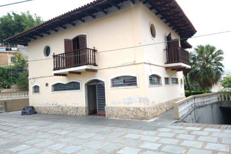 Casa à venda ou para alugar com 4 suítes em Vila Comercial, São Paulo, SP