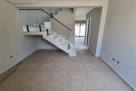 Casa à venda com 2 suítes no condomínio Residencial Vue26, Atibaia - SP