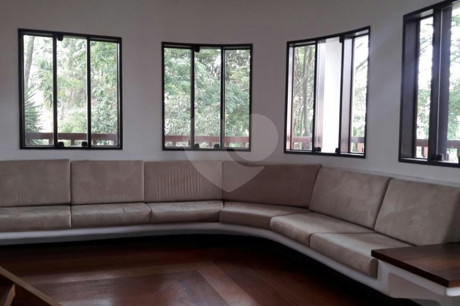 Sobrado à venda com 3 suítes em Jardim França, São Paulo, SP