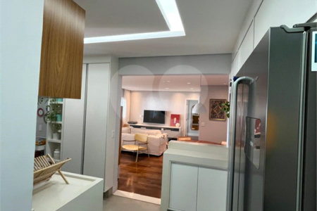 Apartamento à venda com 3 quartos, sendo 2 suítes, em Mooca, São Paulo, SP
