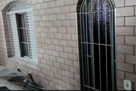 Casa Térrea à venda com 6 quartos em Jardim Rosana, São Paulo, SP