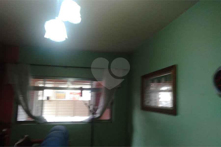 Casa à venda com 3 quartos, sendo 1 suíte, em Vila Medeiros, São Paulo, SP