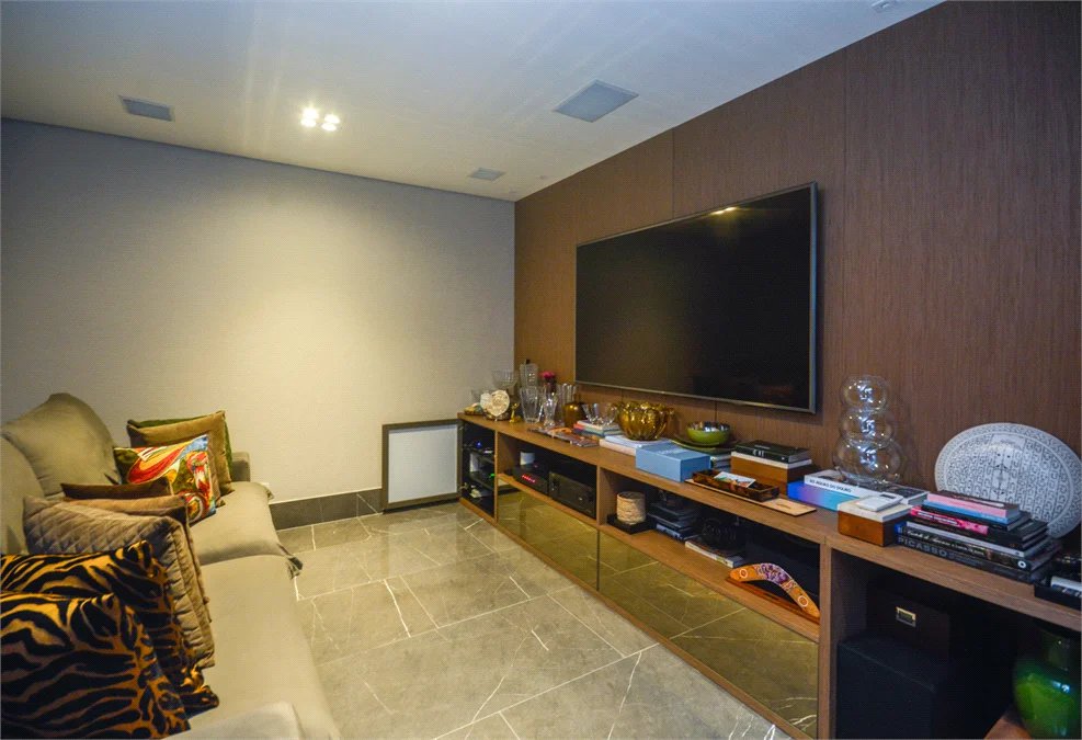 Apartamento à venda com 3 suítes em Jardim Fonte do Morumbi, São Paulo, SP