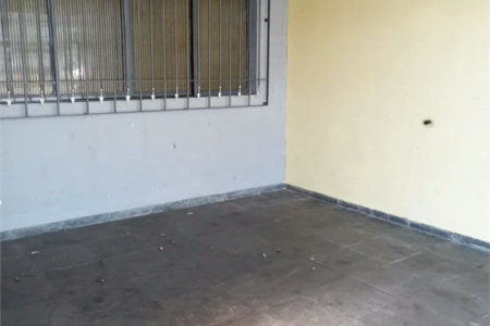 Casa à venda com 3 quartos, sendo 2 suítes, em Jardim Maria Duarte, São Paulo, SP
