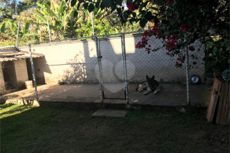 Casa à venda com 5 quartos, sendo 3 suítes, em Loteamento Jardim Morumbi, Atibaia, SP
