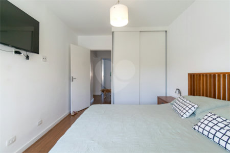 Sobrado à venda com 3 quartos, sendo 1 suíte, em Cidade Monções, São Paulo, SP