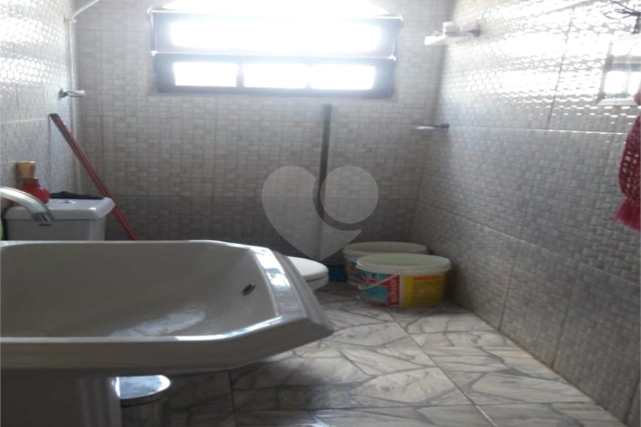 Casa à venda com 3 quartos em Balneário Laranjeiras, Itanhaém, SP