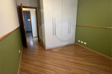 Casa à venda com 3 quartos, sendo 1 suíte,  em Vila Suissa, Mogi das Cruzes, SP