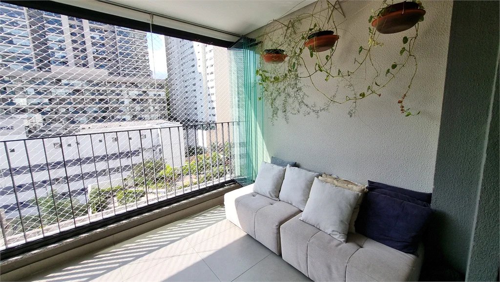 Apartamento à venda com 2 quartos, sendo 1 suíte, em Pinheiros, São Paulo, SP