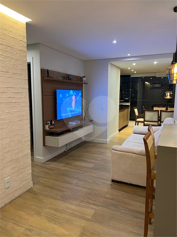 Apartamento à venda com 2 quartos, sendo 1 suíte, em Santo Amaro, São Paulo, SP