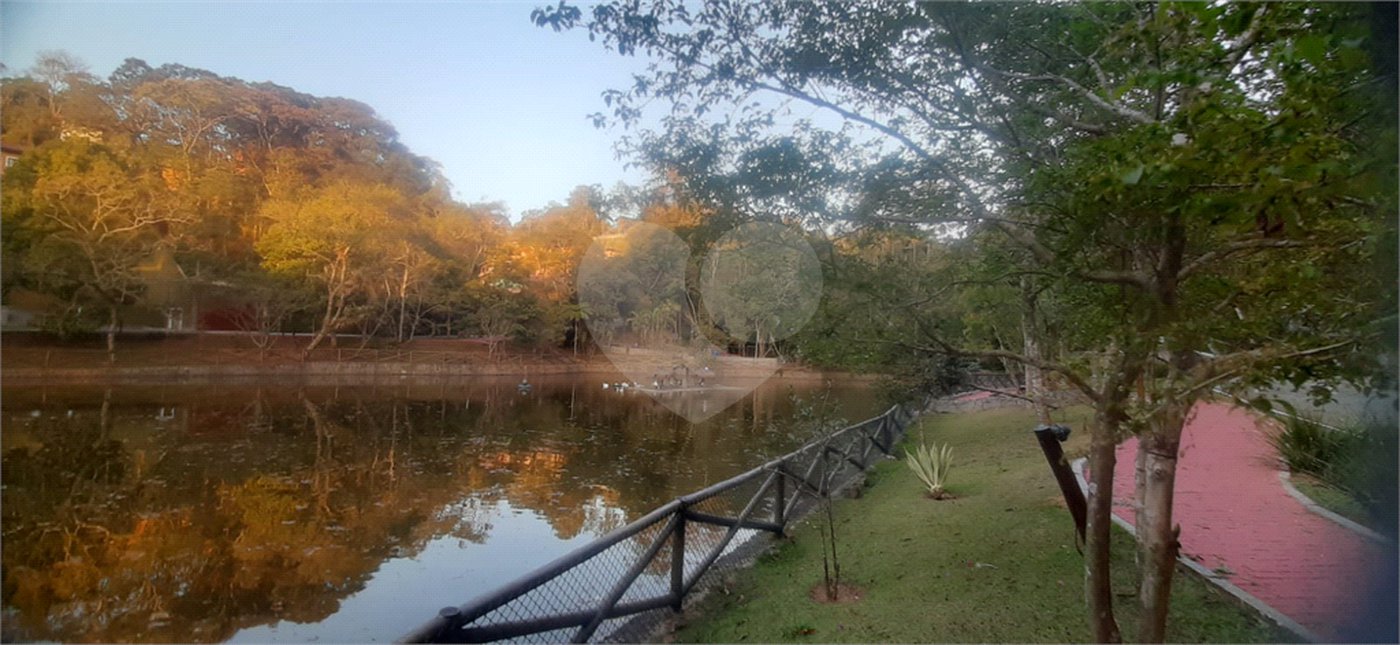 Terreno à venda no condomínio Parque Imperial da Cantareira, Mairiporã - SP