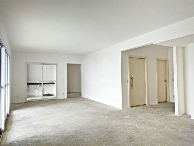 Apartamento à venda com 3 suítes em Santana, São Paulo, SP