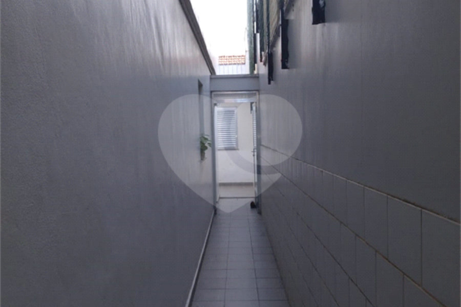 Sobrado à venda com 4 quartos, sendo 1 suíte,  em Parada Inglesa, São Paulo, SP
