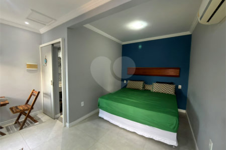 Casa à venda com 4 suítes em Praia dos Anjos, Arraial do Cabo, RJ