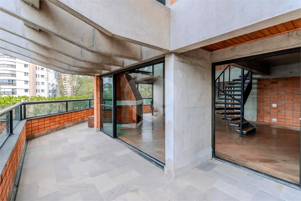 Apartamento à venda com 4 quartos, sendo 2 suítes, em Paraíso do Morumbi, São Paulo, SP