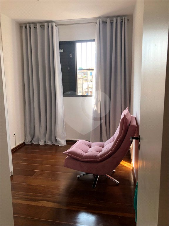 Apartamento à venda com 3 quartos, sendo 1 suíte,  em Parque Mandaqui, São Paulo, SP