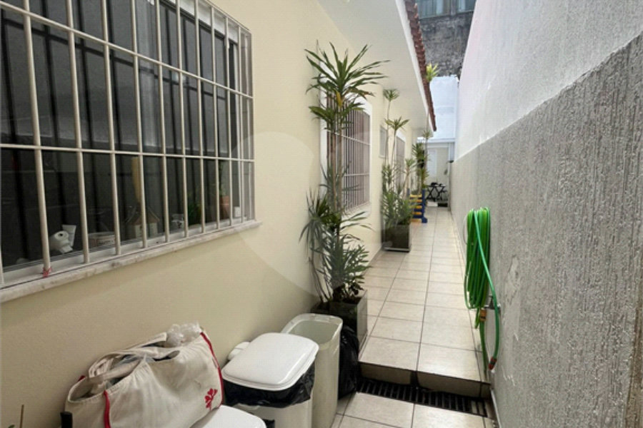 Casa à venda com 4 quartos, sendo 1 suíte, em Horto, São Paulo, SP