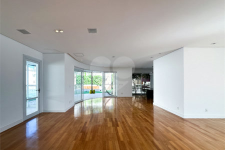 Casa à venda com 4 suítes no condomínio Quadra Real Campo Belo, São Paulo - SP