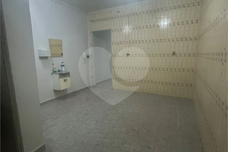 Sobrado à venda com 2 quartos em Água Fria, São Paulo, SP