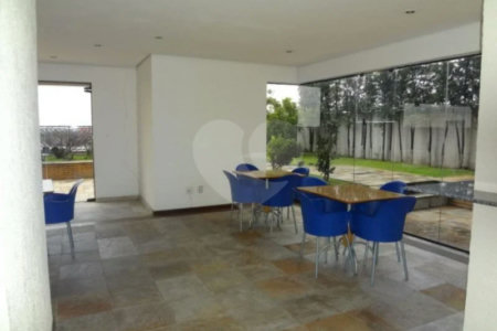 Apartamento à venda com 3 suítes em MORUMBI, São Paulo, SP