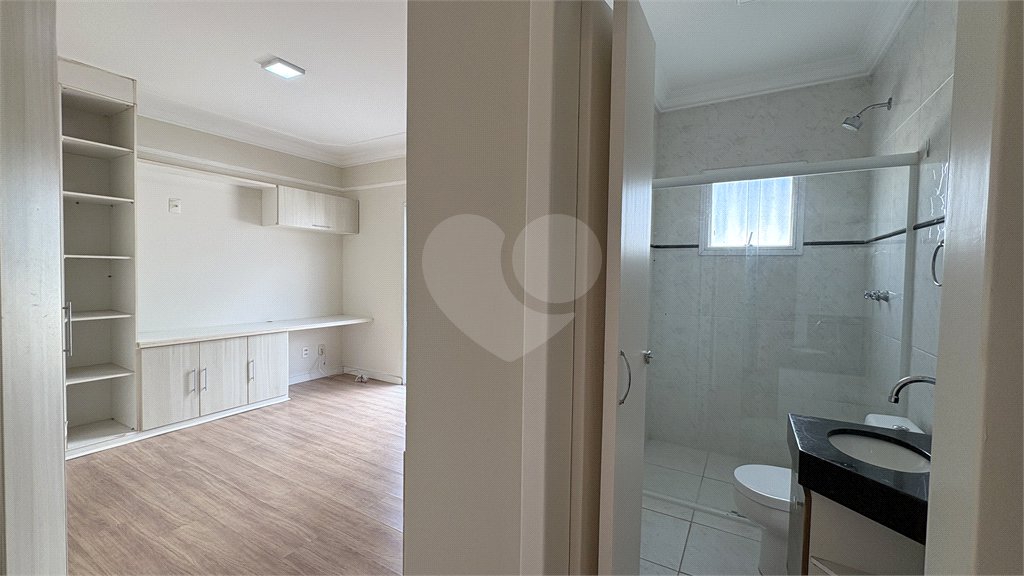 Casa à venda com 3 suítes no condomínio Belvedere II, Votorantim - SP