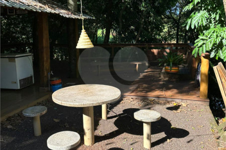Chácara à venda com 3 quartos, sendo 1 suíte, em Pedro Juan Caballero, Amambay