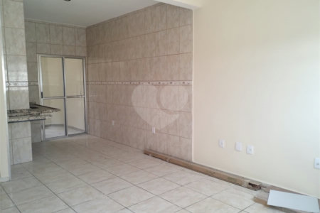 Casa à venda com 2 quartos, sendo 1 suíte, em Vila Caputera, Mogi das Cruzes, SP